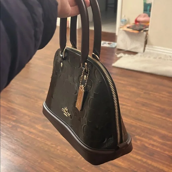 New! Coach Black and Brown Signature Satchel - Picture 2 of 5